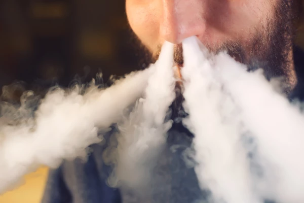 Dampfen statt rauchen – Was passiert im Körper?