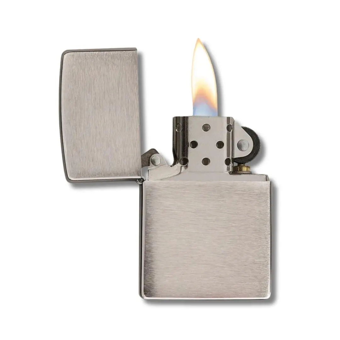 Zippo Feuerzeug Chrome Brushed Aufgeklappt