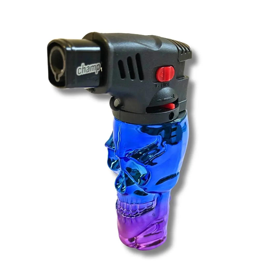 Champ Sturmfeuerzeug Jetflame Totenkopf Gradient Metallic Lila Blau